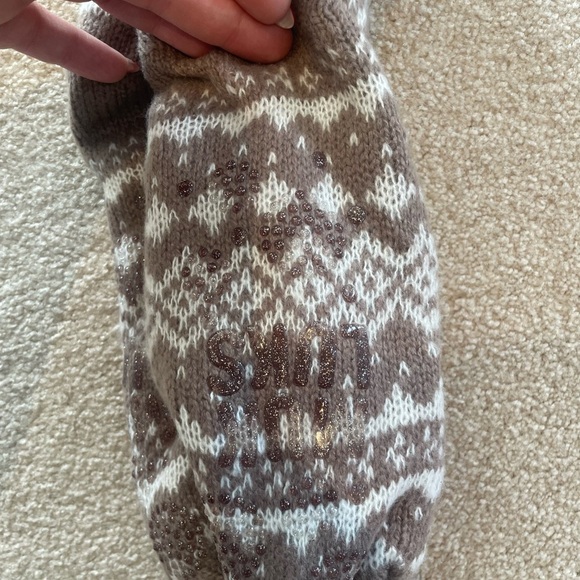 Muk Luks socks - Picture 2 of 3